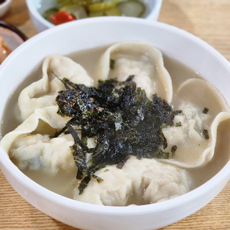  의왕역 교통대학교 근처 오래된 개쩌는 로컬 가성비 만두국 맛집 '곰만두' 20년 넘게 먹어본 후기