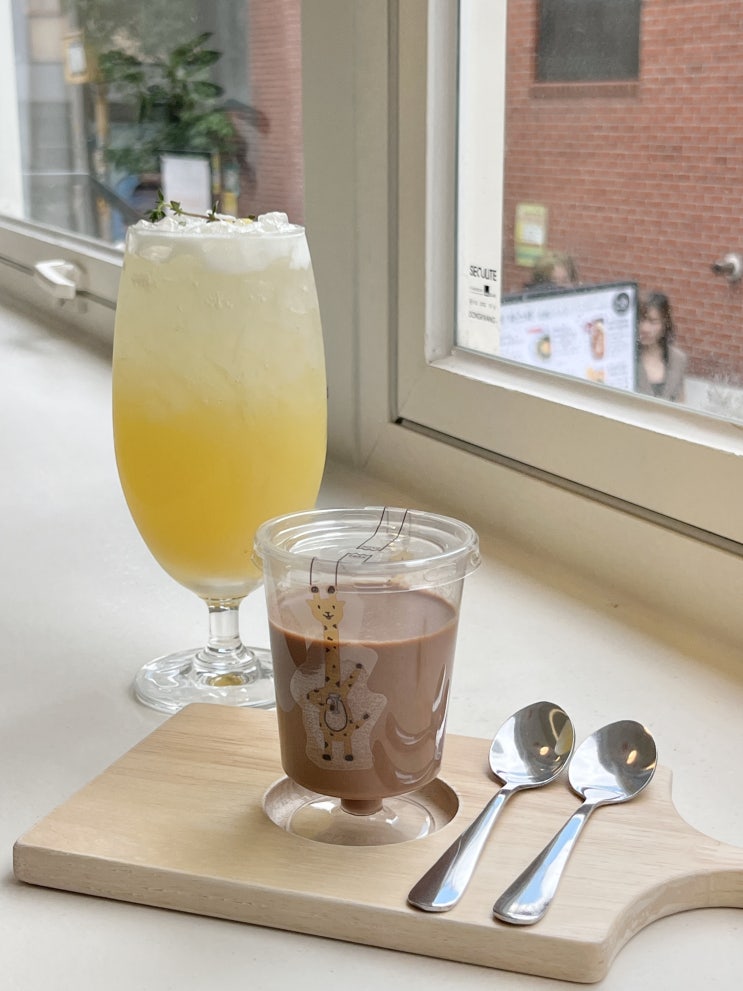  [홍대입구역] 연남동 푸딩 맛집 선물용으로도 추천 홍대 감성카페 | 디어다온