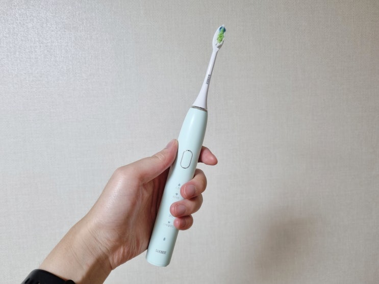  음파전동칫솔 AGE 저렴한 가격으로 사용하기 좋아요