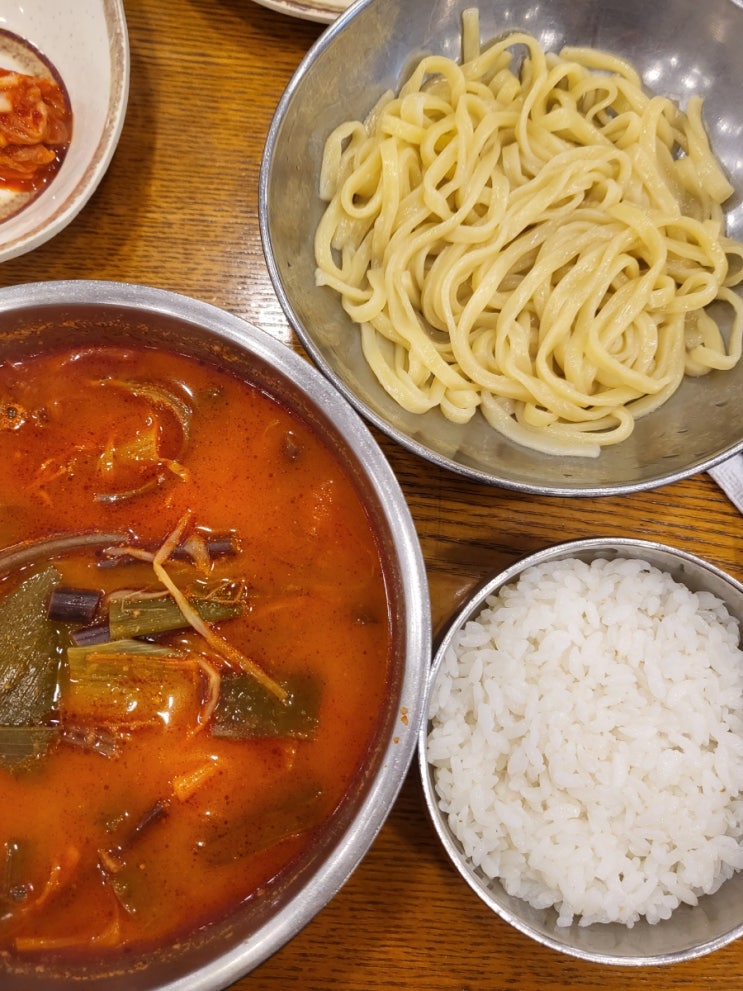  [동동국수집] 남양주 팔당 육개장 칼국수 웨이팅 후기