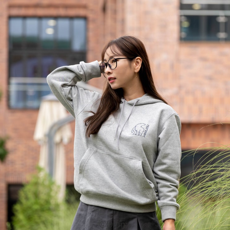 데일리룩 가을 코디 노르디스크 어패럴 여자 후드티 데일리룩 가을 코디 노르디스크 어패럴 여자 후드티