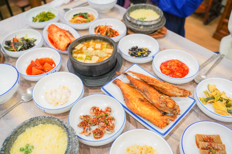 양양 시장 5일장 근처 한식 + 장칼국수 양양 시장 5일장 근처 한식 + 장칼국수