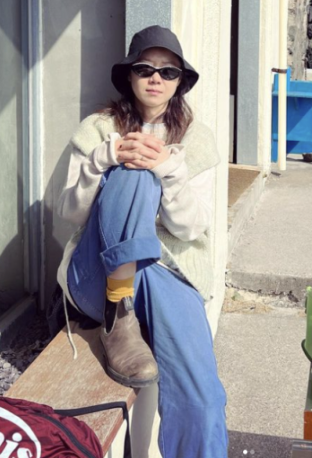 공효진 패션: 그녀의 스타일링 비결은 무엇일까? (ft: 에코백, 옷, 사복)