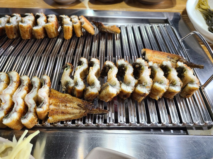  구월동맛집 동강숯불민물장어: 더위를 날려줄 장어 요리의 매력