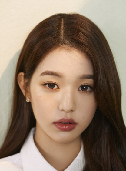 아이브 장원영 나이 키 본명 소속사 키 혈액형 데뷔일