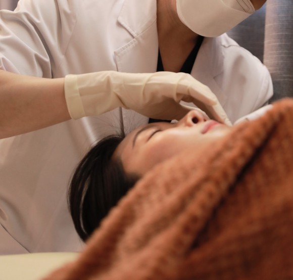 서면 입술필러, 어색한 모양으로 만족 못 하는 이유 서면 입술필러, 어색한 모양으로 만족 못 하는 이유