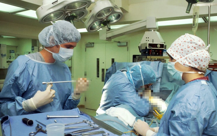 병원 설명의무 의료법 위반 - 수술 진료과목 의사