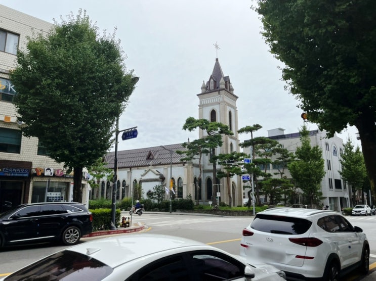  1박 2일 강릉여행 1편! 강릉 관아지, 안목해변 카페거리, 초당순두부 맛집 등 여행코스 이모저모~