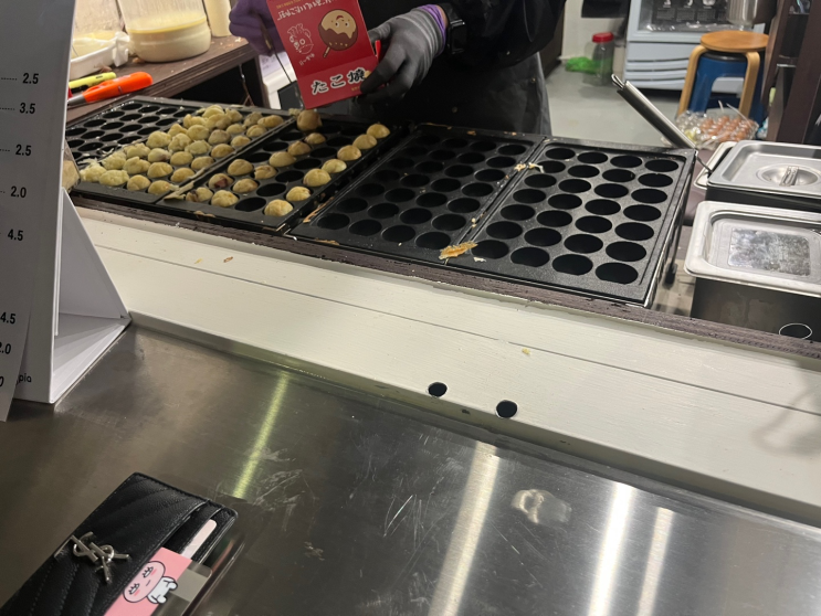  개봉 맛집 구로 맛집 목감천 옆 타코야키집 타코냥 오픈 후기/하라루랑 산책하고 타코야끼랑 승리먹기