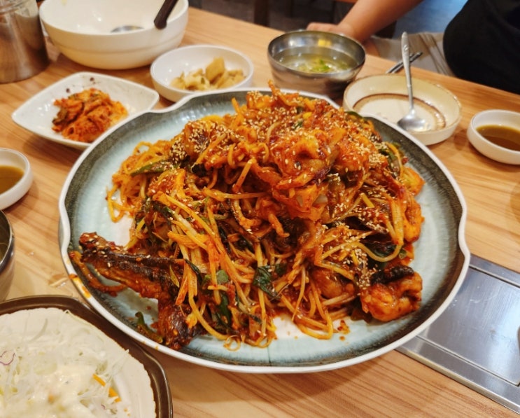  김포아구찜 풍무동한식 둘레 반찬까지 정갈해