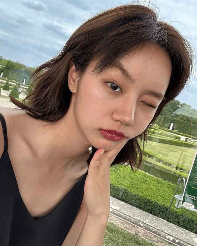 "비행기 앞에서 바지 벗기더니" 혜리, "1등석을 이코노미로" 비행기 갑질...항공사 정체 알려졌다 "비행기 앞에서 바지 벗기더니" 혜리, "1등석을 이코노미로" 비행기 갑질...항공사 정체 알려졌다
