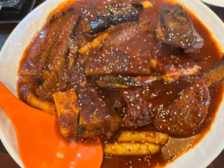  산해진미를 왕에게 올리듯이 정갈! 강원도 속초에서 잡아 말린 질 좋은 코다리로 건강하며 깊은 맛 죽동 코다리 맛집 미올린 미올린정식 먹은 후기