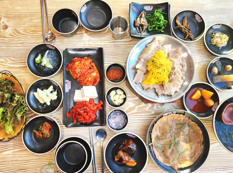  한정식집 못지 않은 돈통마늘보쌈 상동역 솔직후기