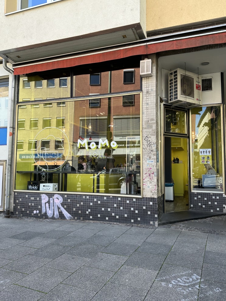 독일 프랑크푸르트 맛집 I 독일의 맛있는 김밥을 먹을 수 있는 곳 MoMo Roll 모모 롤