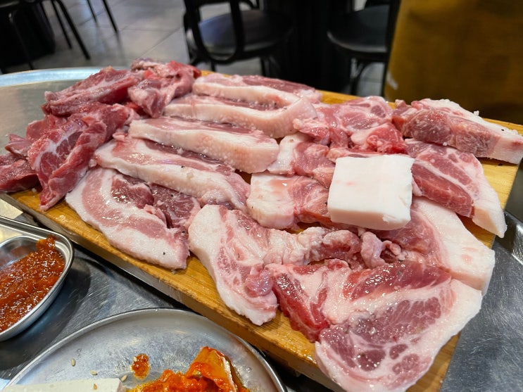  탄방동 고기집 남선공원 맛집 돈내코 가장 맛있는 뒷고기