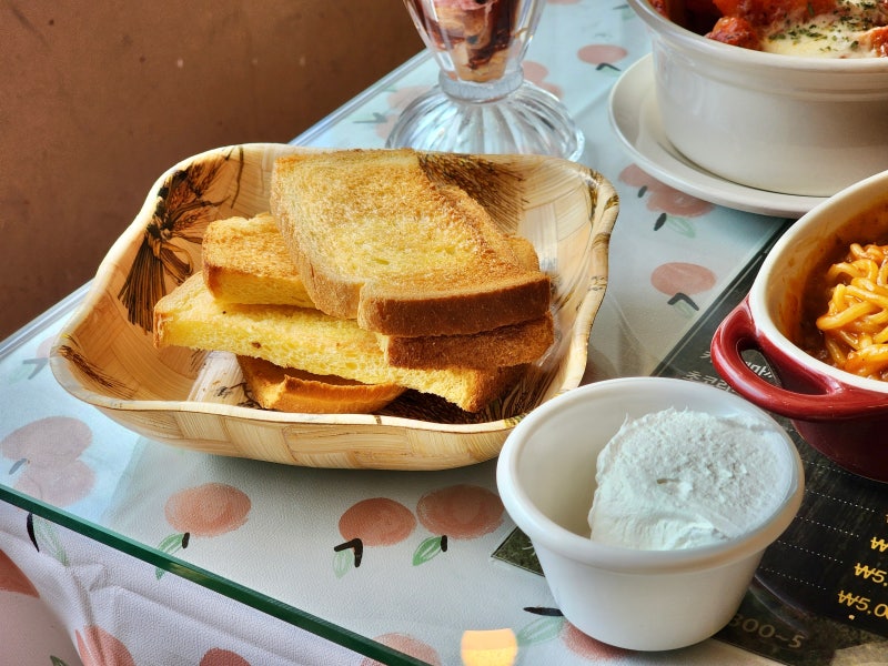 캔모아 메뉴 식빵 생크림 토스트 그네 놀면뭐하니 나온 용인점 ...