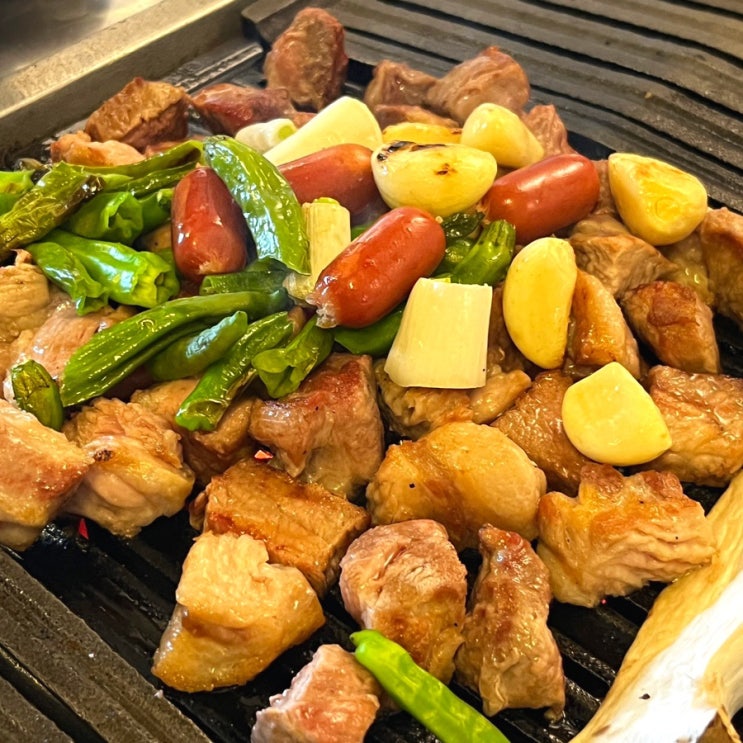  여수 현지인이 추천하는 삼겹살 맛집, 꼭대기연탄 국동점