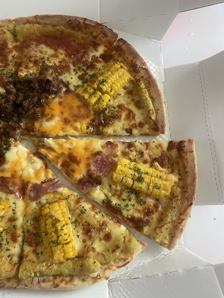  제주 피자 맛집 토핑이 듬뿍 빽보이피자 제주이도점