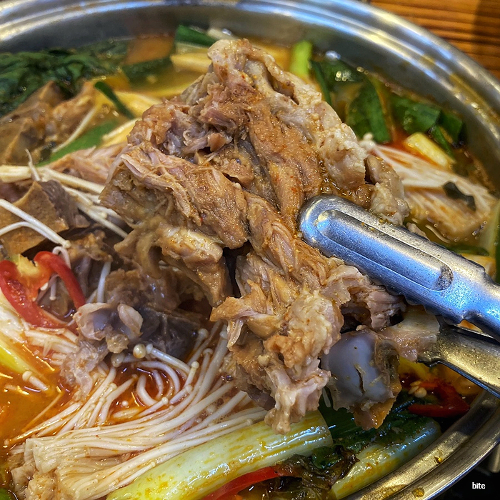  인천 만수동 맛집 '본가설렁탕감자탕' 부드러운 고기 가득 감자탕 찐 맛집