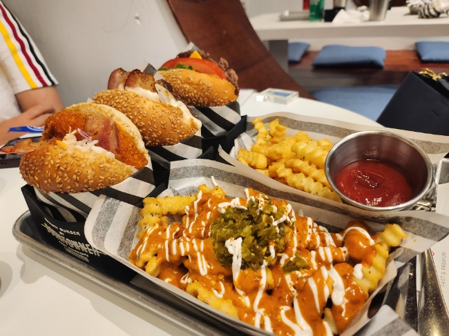  [다운타우너안국] 북촌 수제버거 맛집