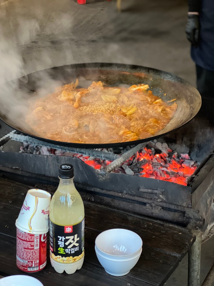  한번쯤은 가볼만한 맛집, 가평 산골농원 솥뚜껑닭볶음탕 후기