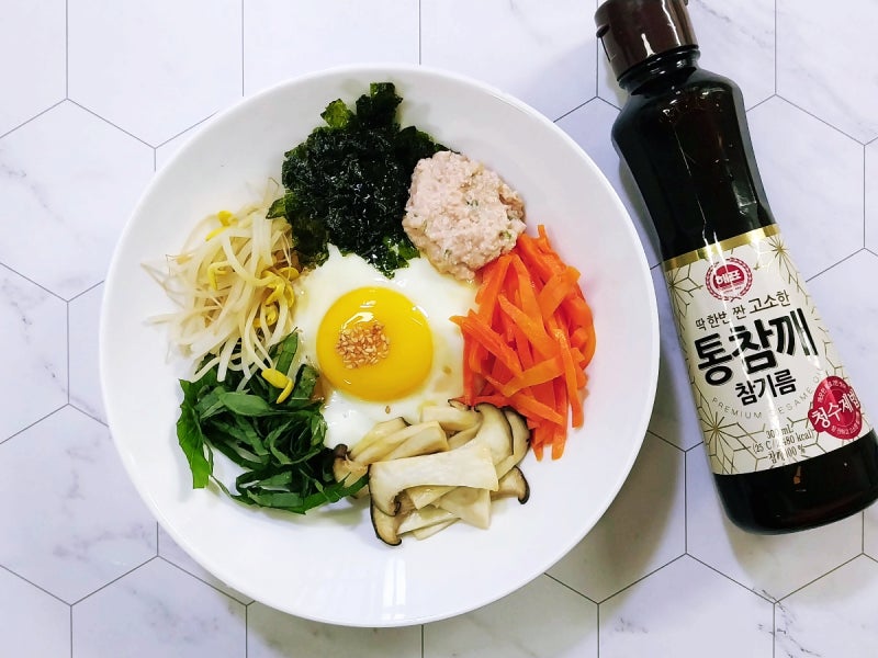 사조 해표 통참깨참기름 - 고소하고 맛있는 고급참기름으로 만든 비빔밥