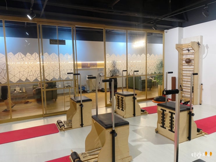  명일동 필라테스 명일역 근처 힐링핏필라테스 그룹레슨 후기
