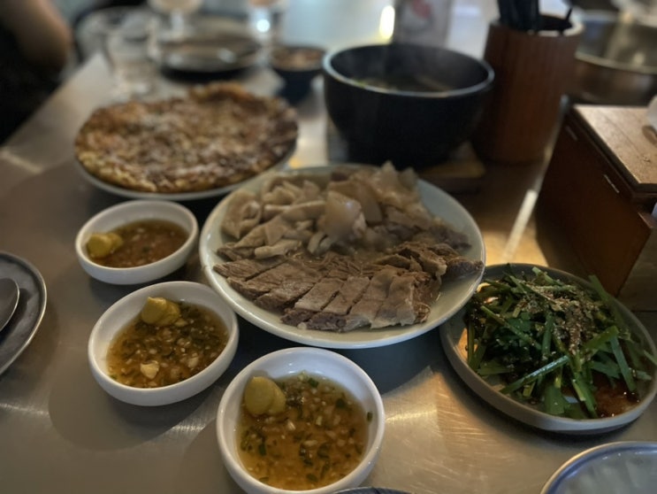  [석촌역 맛집] 한식 안주가 맛있는 정겨운 레트로 전통주점 : 글로리 식당