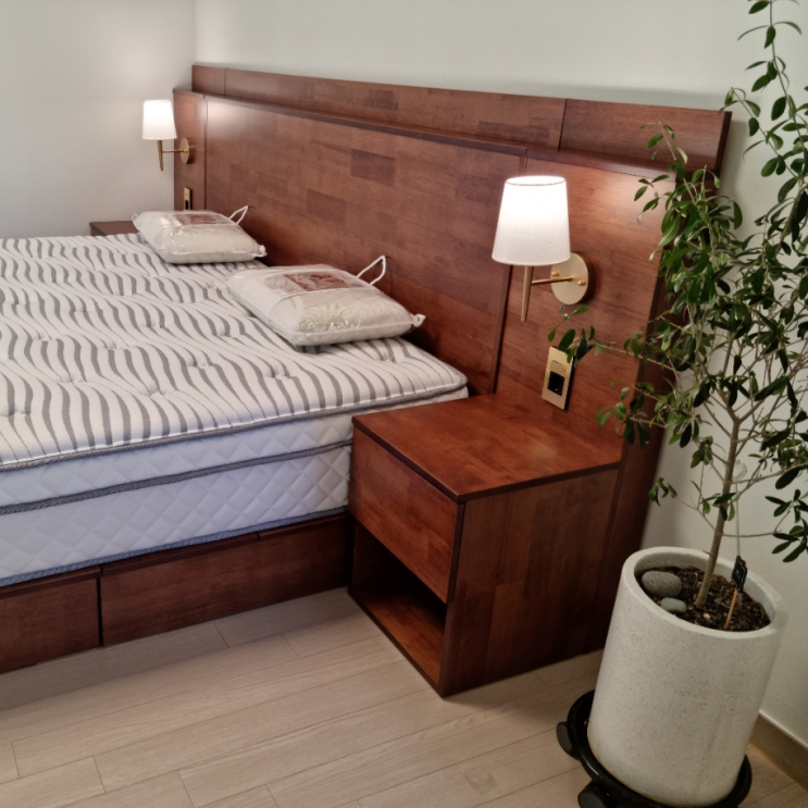 김해가구단지 침대, 조명 디자인부터 다르답니다