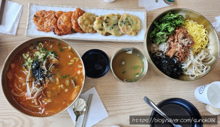  파주 심학산 점심 화목칼국수 얼큰칼제비 미니전 후기