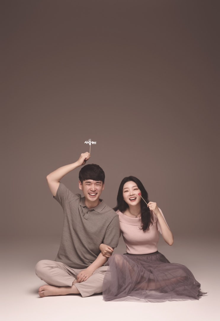 결혼기념일 2주년 기념 따뜻한 감성 사진 청사진관 (커플사진,결혼기념일사진,서울사진관 추천)