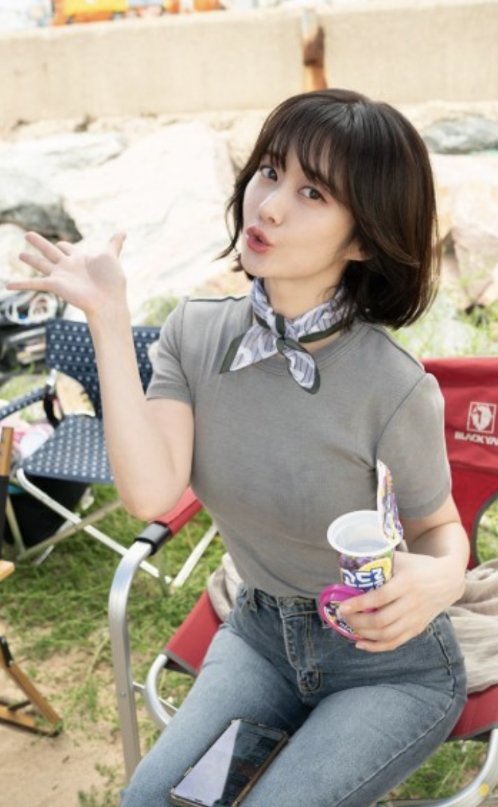 남자들이 좋아하는 여자 패션 장나라: 사랑스럽고 우아한 드레스 코디까지