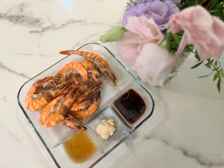  신안의 청정 바다에서 온 풍미가득한 무항생제 생물 대하로 맛있는 제철 음식 대하소금구이 간단조리방법