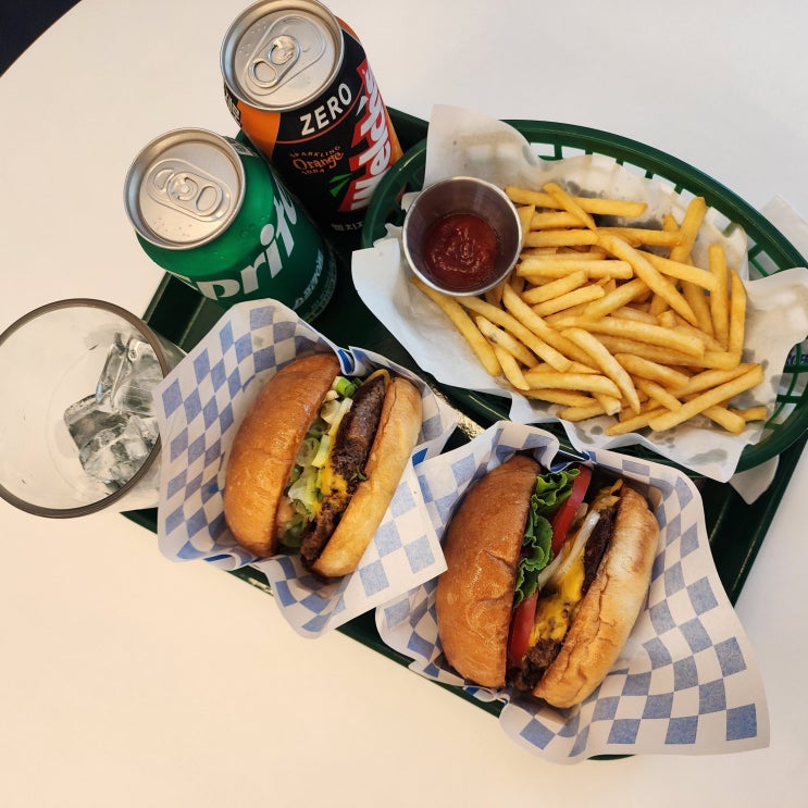  대파명란버거 맛있다..수원 천천동 수제버거 맛집 포런버거 (Four Run Burger)