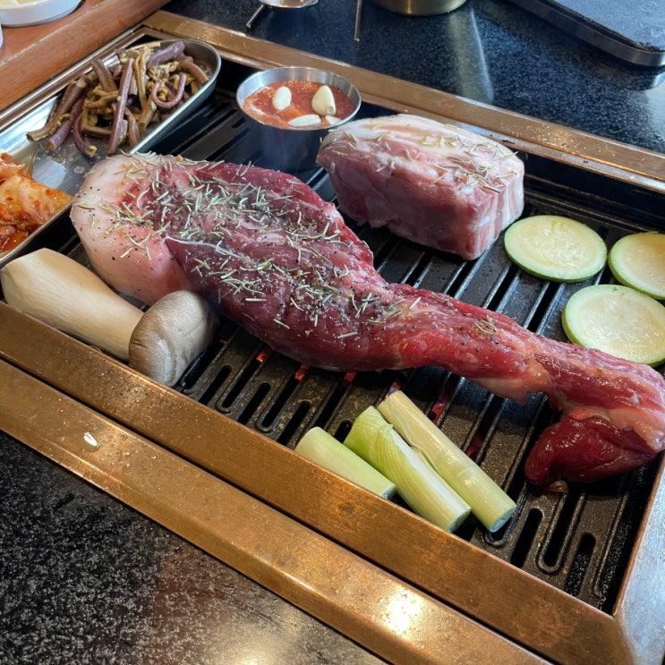  부천 중동 맛집<제주옥탑 부천중동점>흑돼지 고기 추천