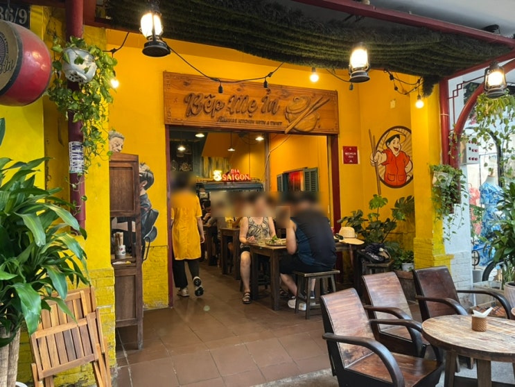 호치민 벤탄시장 맛집 ㅣ 벱메인 (Bep me in) ㅣ 반쎄오 코코넛볶음밥 (내돈내산) 호치민 벤탄시장 맛집 ㅣ 벱메인 (Bep me in) ㅣ 반쎄오 코코넛볶음밥 (내돈내산)