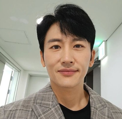 가수 VOS 박지헌 아내 서명선 나이 학력 6남매 다둥이 아빠 신인 시절 미혼모로 아이 키워 투게더병 한바구니 육아 금쪽 상담소 가수 VOS 박지헌 아내 서명선 나이 학력 6남매 다둥이 아빠 신인 시절 미혼모로 아이 키워 투게더병 한바구니 육아 금쪽 상담소