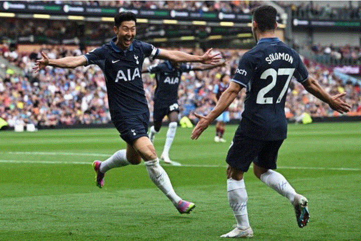 <b>원톱</b> <b>손흥민</b> 나오자마자 해트트릭 EPL 공식 베스트11