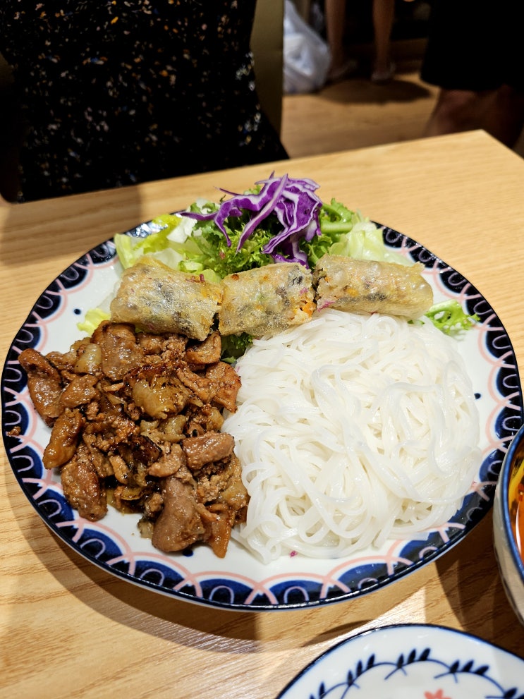부산 시청 쌀국수집-짜조가 맛있는 Pho시즌