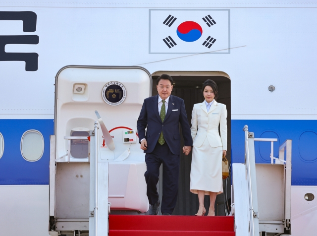 尹, 인도네시아서 10월2일 임시공휴일 지정안 재가 尹, 인도네시아서 10월2일 임시공휴일 지정안 재가