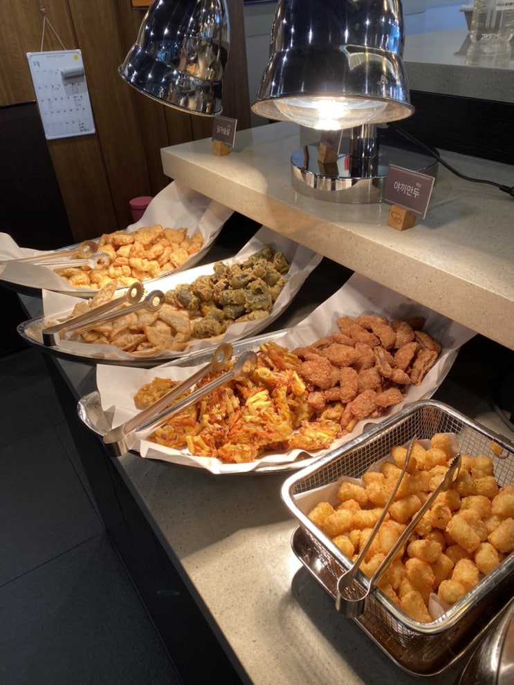  두끼 청라점 마라떡볶이 먹으러 아줌니들 출동!