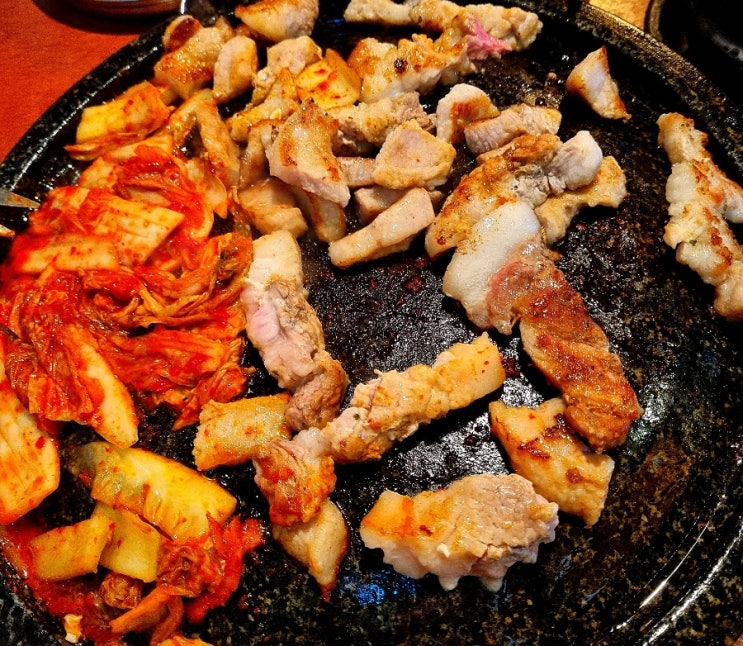  홍제역 맛집 꽃돼지식당 서울 홍제동 고깃집