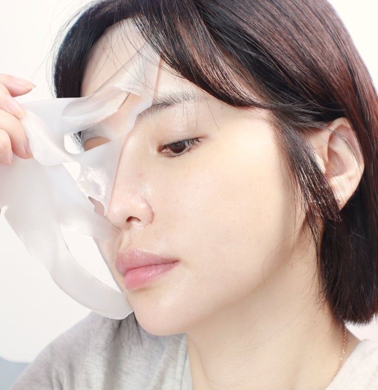 비엘에스 콜라겐마스크팩 사용 후 4시간 물광피부 뿜뿜 비엘에스 콜라겐마스크팩 사용 후 4시간 물광피부 뿜뿜