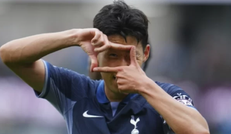 <b>해트트릭</b> 주장 손흥민, 퍼거슨·<b>홀란</b> 제치고 EPL 파워랭킹 1위... 
