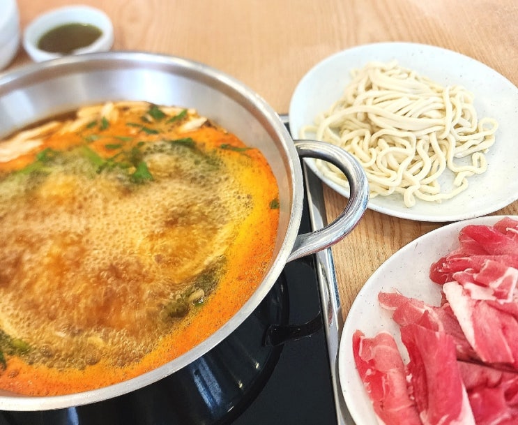  [부산 범어사] 범어사 점심 가성비 맛집 '얼크니 손 칼국수'