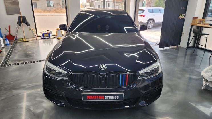  평택실내랩핑 BMW 530D 우드트림 바꿔주기!!