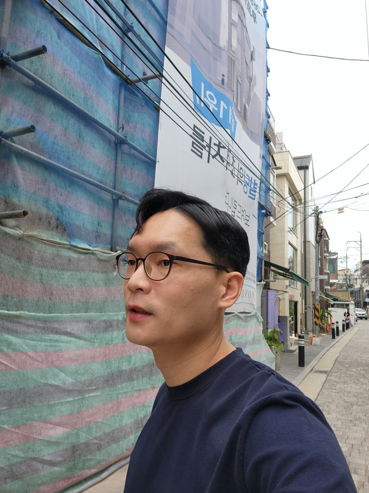  솔로들의 바쁜 일상이랄까?