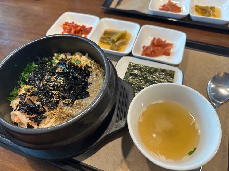  [모랑 : 블챌] 게장딱지비빔밥 너무 맛있게 먹었당