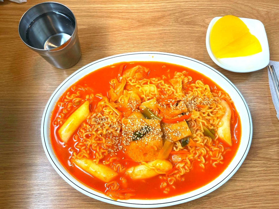 행복한참김밥 사진 6