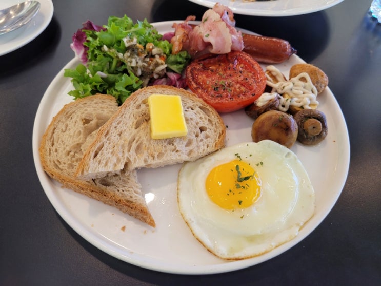  송리단길 석촌호수 브런치 맛집 MIP(밉)